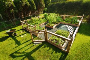 Making Garden Fences a Seamless Part of Your Design