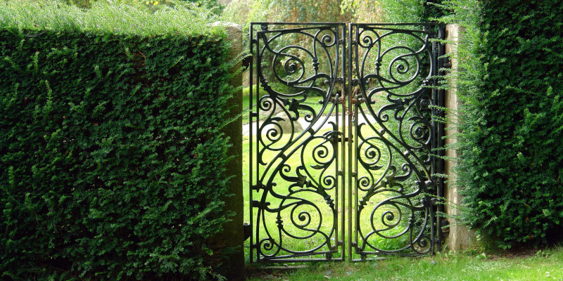 Four Sleek and Contemporary Designs for Garden Gates